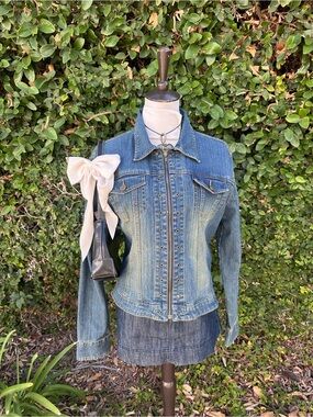 ✨2000’s SO Denim Jacket